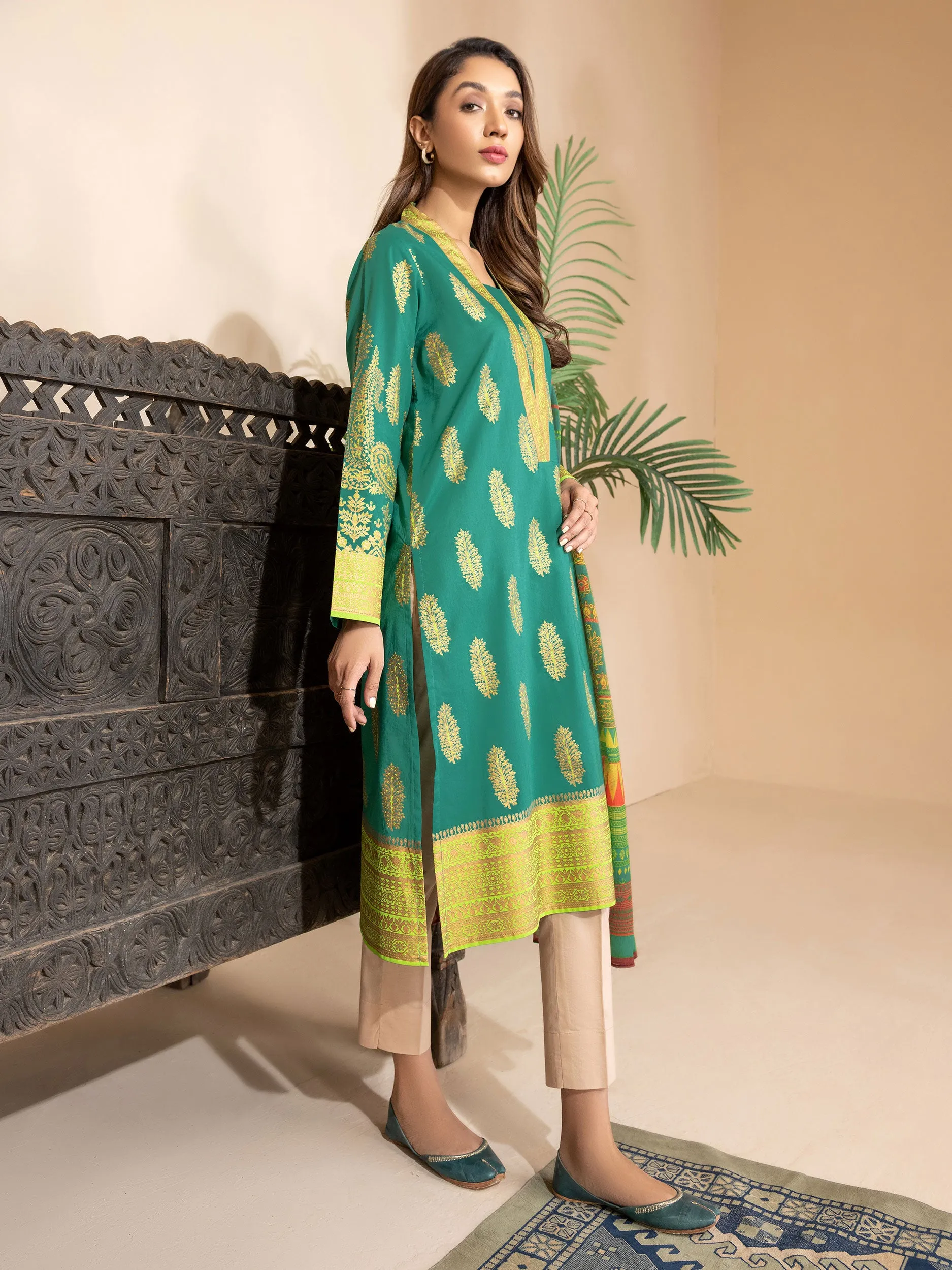 2 Piece Lawn Suit-Gold Paste Print (Unstitched)