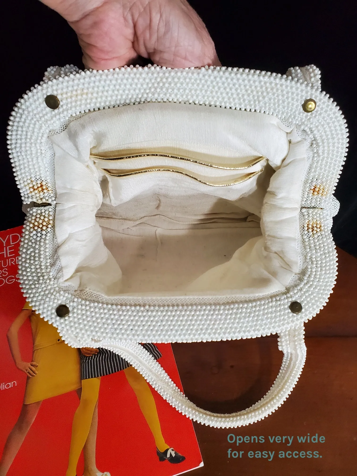 60s Beaded Purse in Creamy White