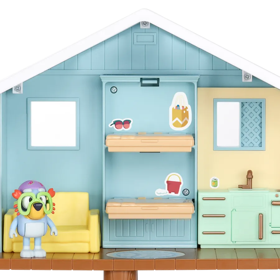 Bluey Series 9 - Bluey's Beach Cabin Playset