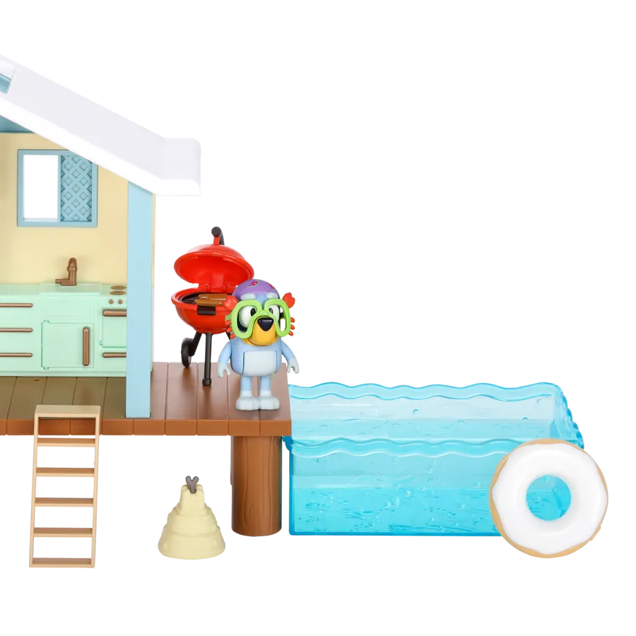 Bluey Series 9 - Bluey's Beach Cabin Playset