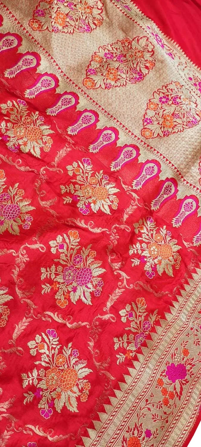 Elegant Red Banarasi Handloom Pure Katan Silk Meenakari Saree