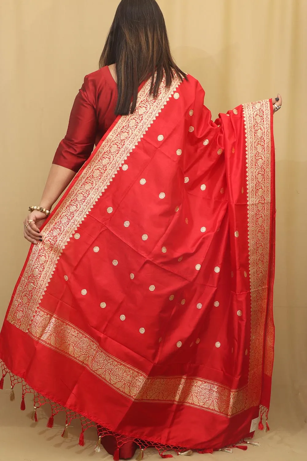 Elegant  Red Handloom Banarasi Pure Katan Silk Dupatta