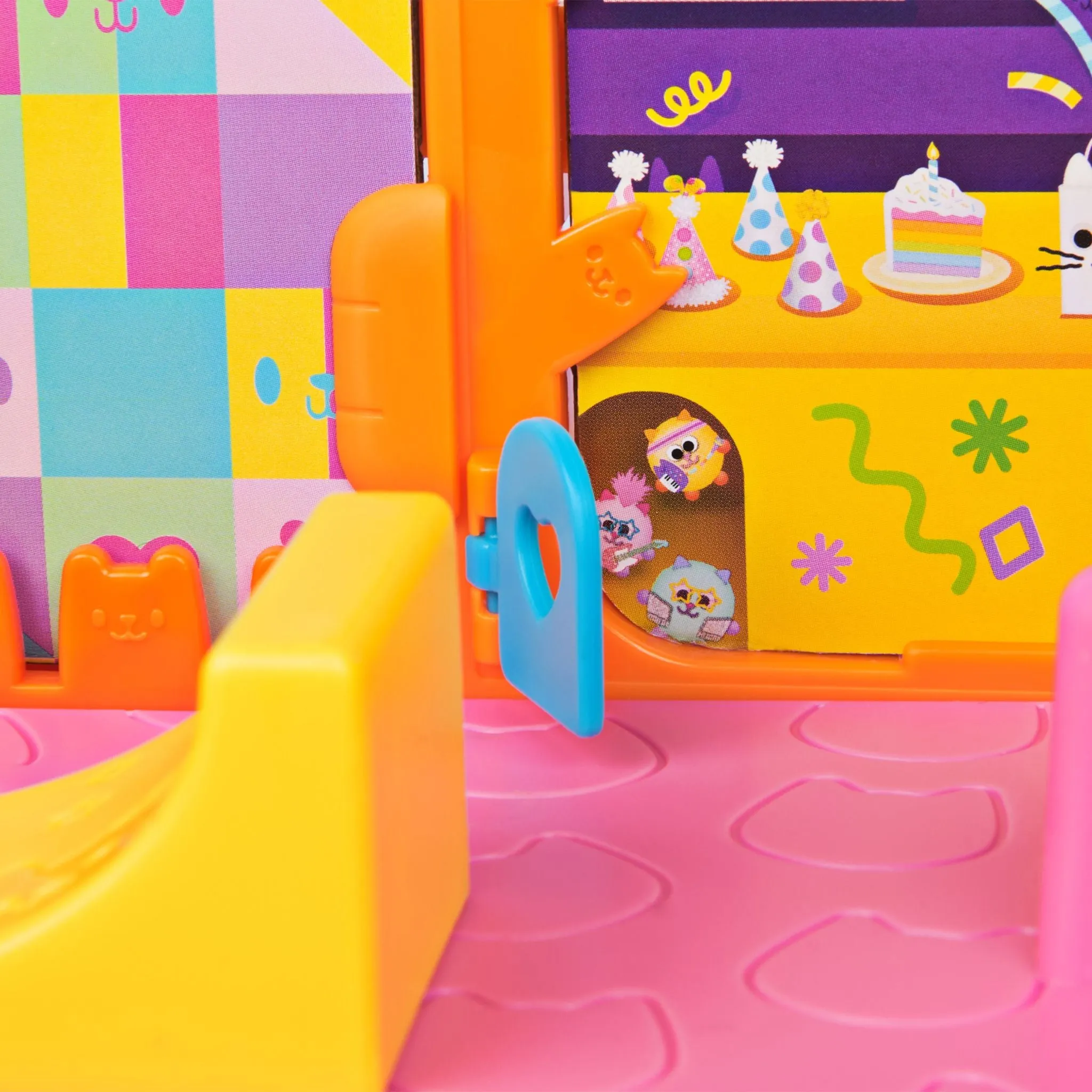 Gabby's Dollhouse Rooftop Roller Party Playset