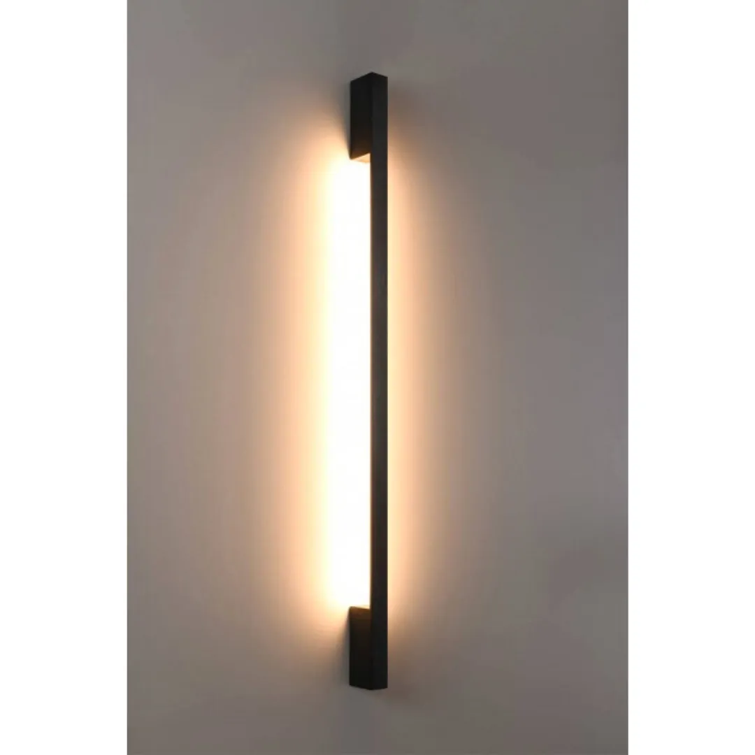 Midnight Majesty Wall Light | Ivanka Lumiere