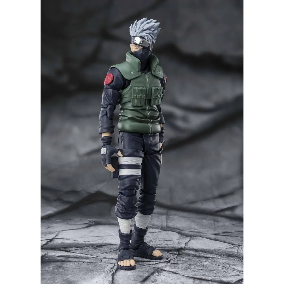 Naruto Kakashi Hatake S.H.Figuarts Figure by Bandai