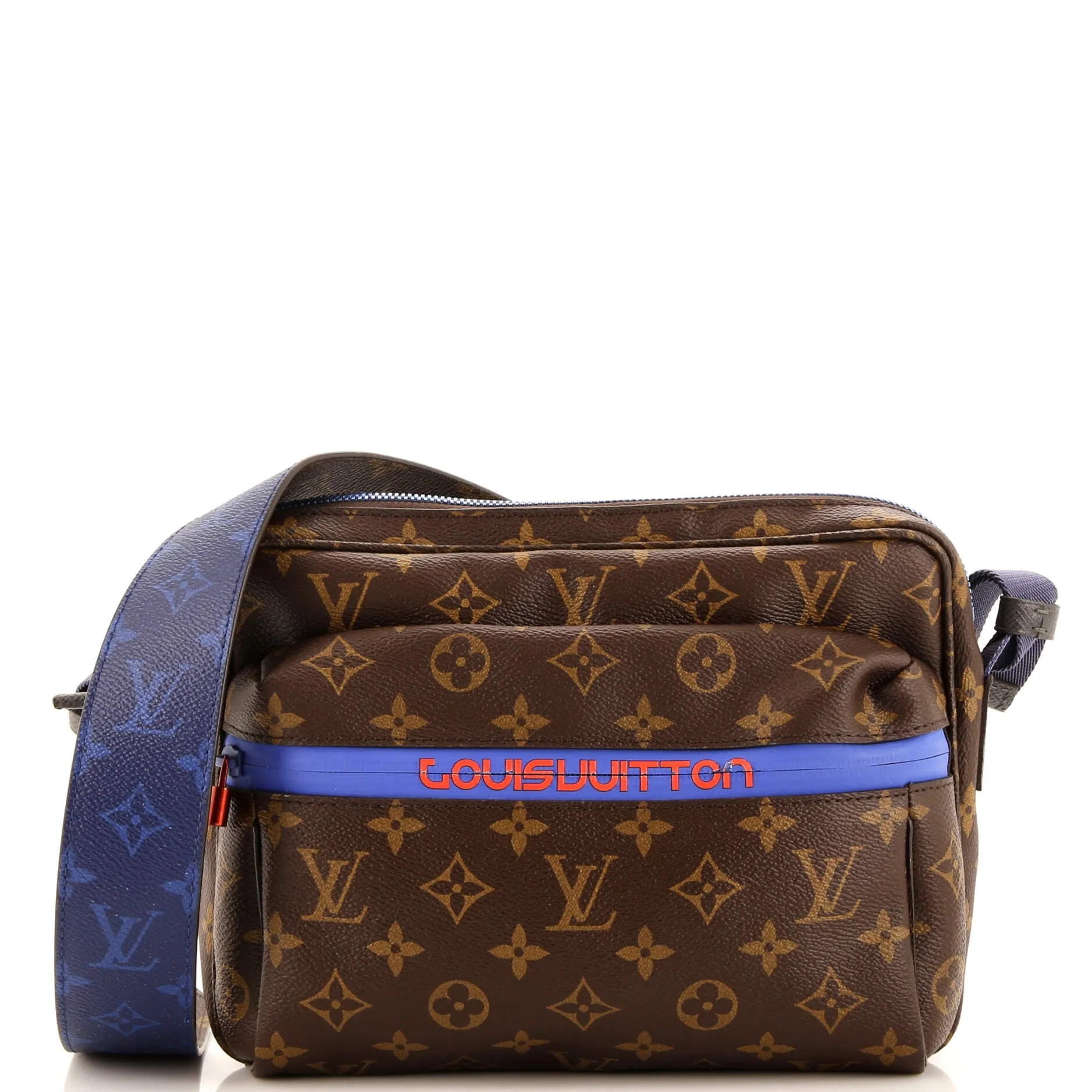 Outdoor Messenger Bag Monogram Canvas PM