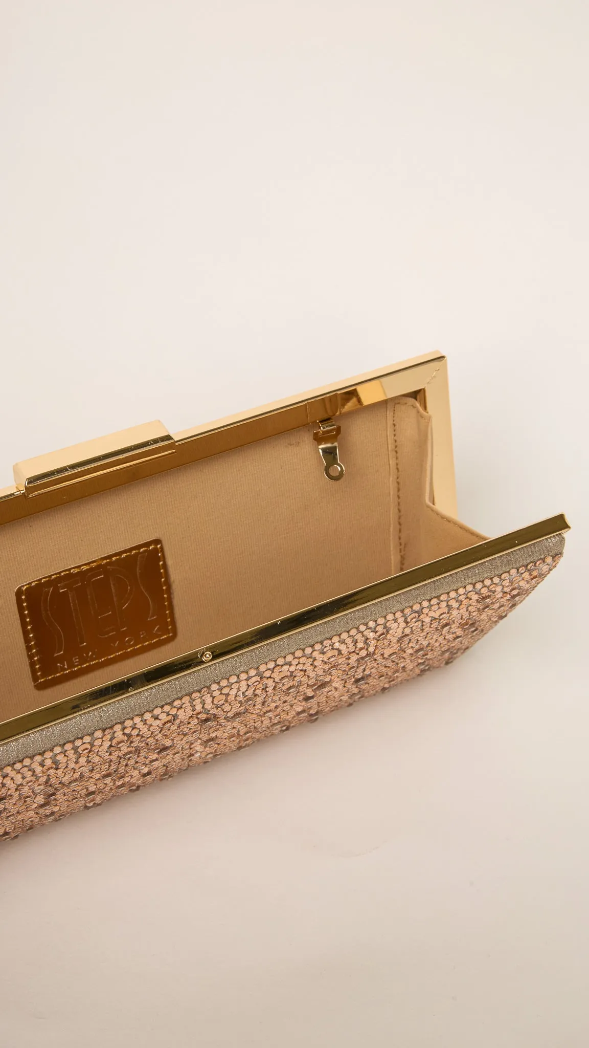 Quarts Gold Clutch