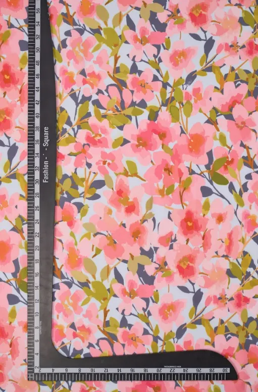 Soft Tone Pink Floral Pattern Printed Muslin Fabric