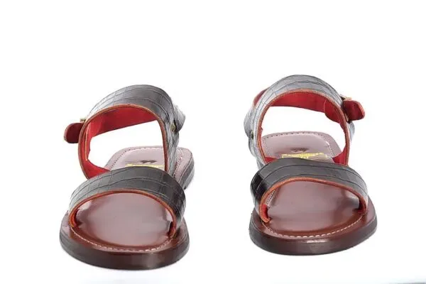 Tongu Sandal in Unique Designs