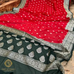 Vibrant Fusion: The Red & Green Pure Chiffon Georgette Banarasi Saree